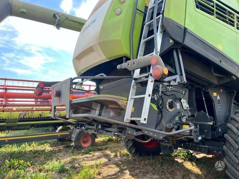 Claas 770 TT, kombainai