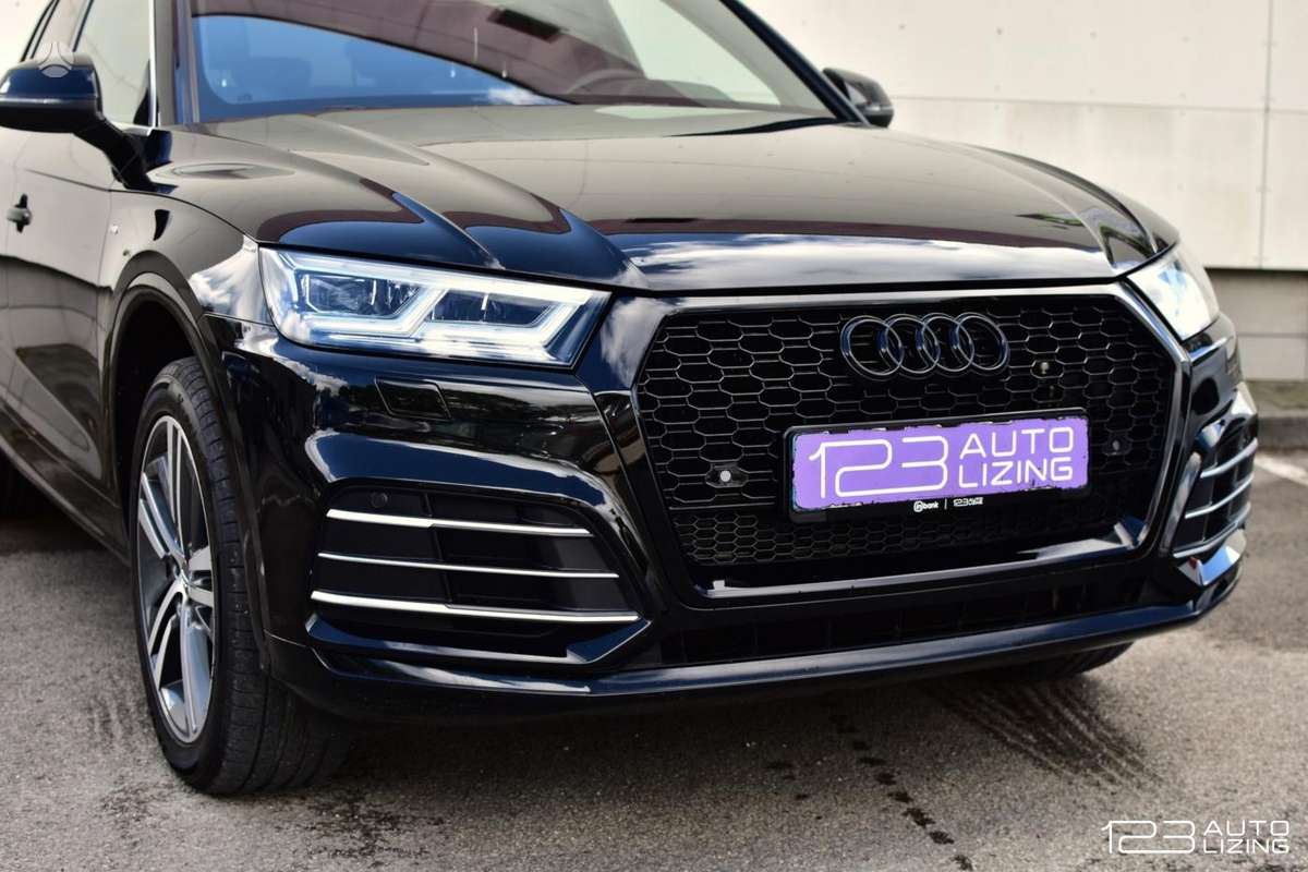 Audi Q5, 2.0 l., Внедорожник / Кроссовер
