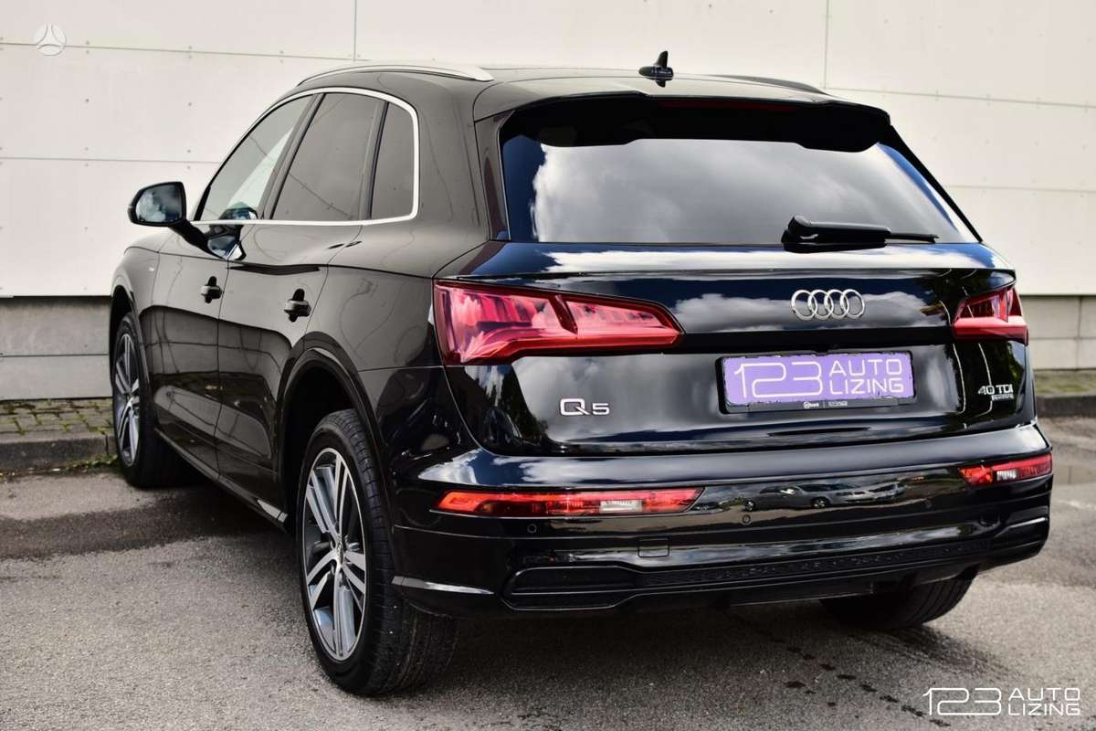 Audi Q5, 2.0 l., Внедорожник / Кроссовер