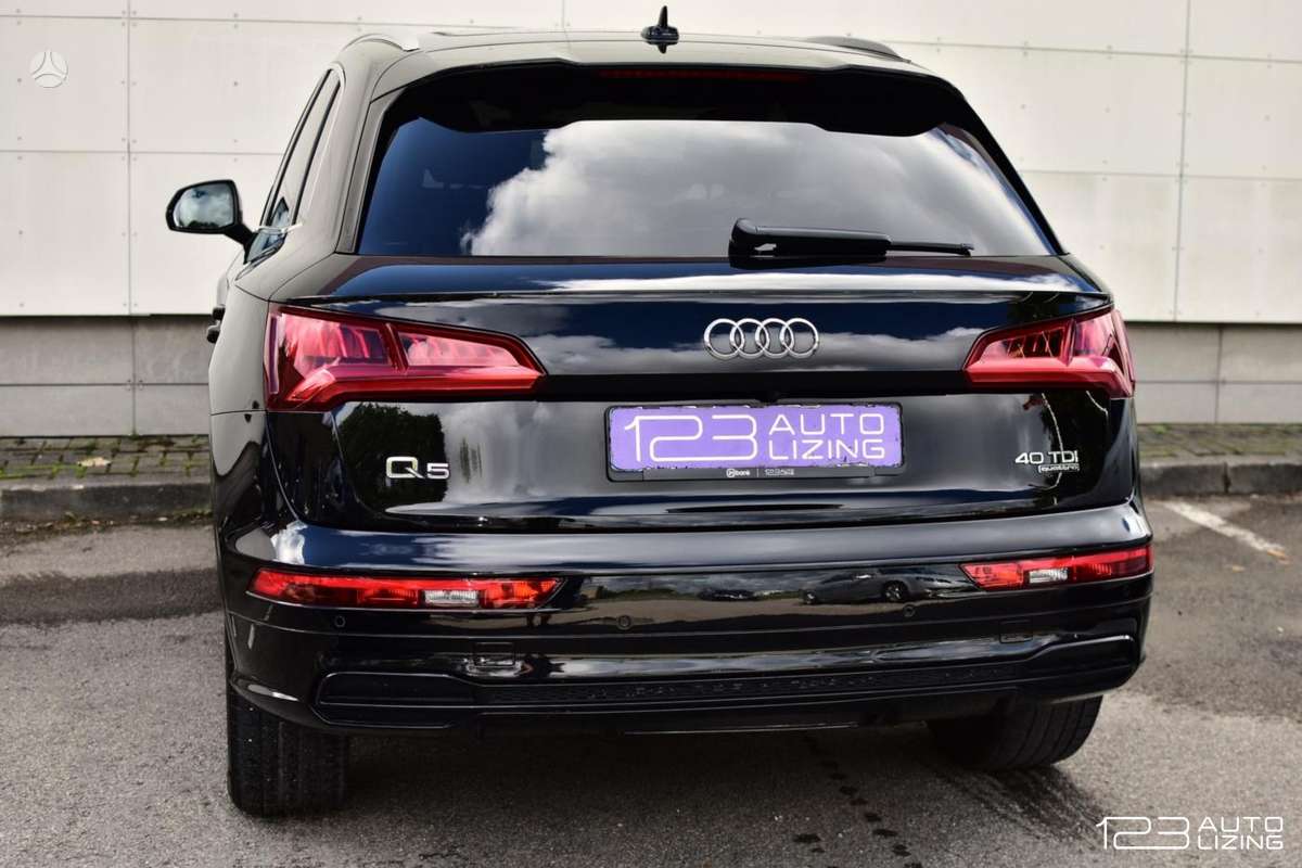 Audi Q5, 2.0 l., Внедорожник / Кроссовер