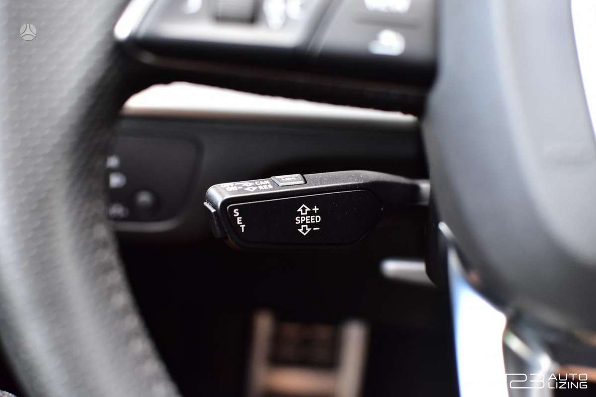 Audi Q5, 2.0 l., Внедорожник / Кроссовер
