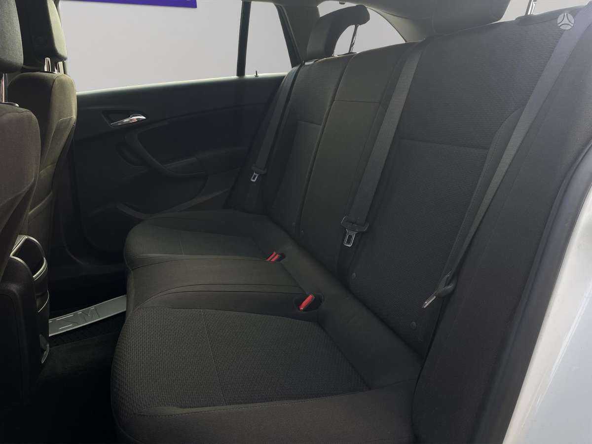 Opel Insignia, 2.0 l., Универсал