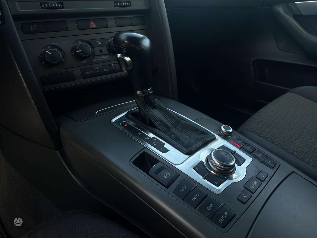 Audi A6, 2.0 l., Универсал
