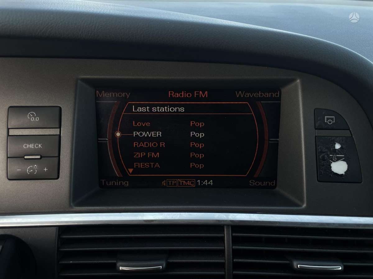 Audi A6, 2.0 l., universalas