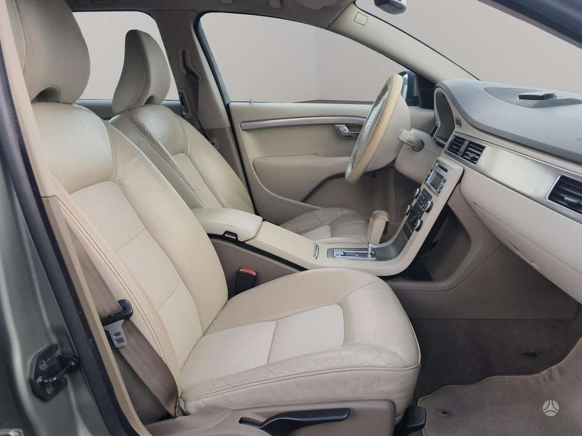 Volvo V70, 2.4 l., Универсал