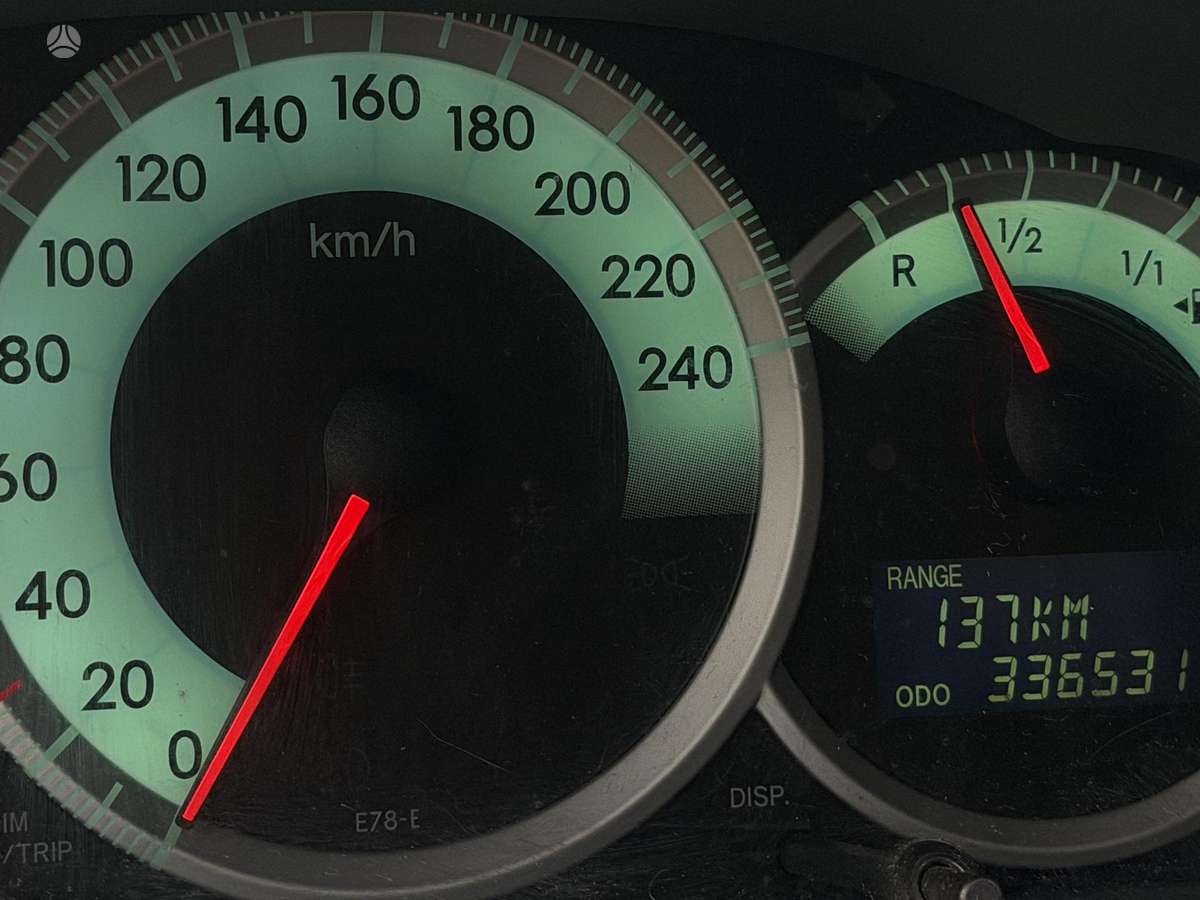 Toyota Corolla Verso - 12
