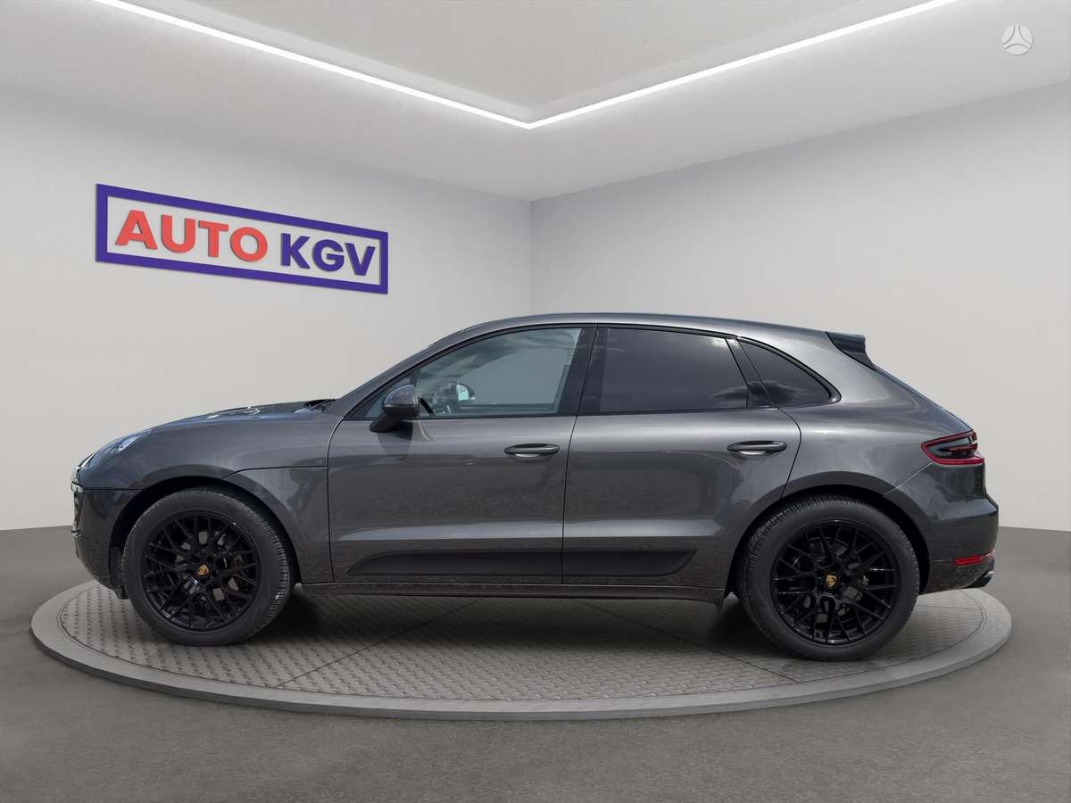 Porsche Macan, 2.0 l., off-road / crossover