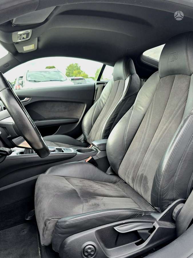 Audi TT, 2.0 l., coupe