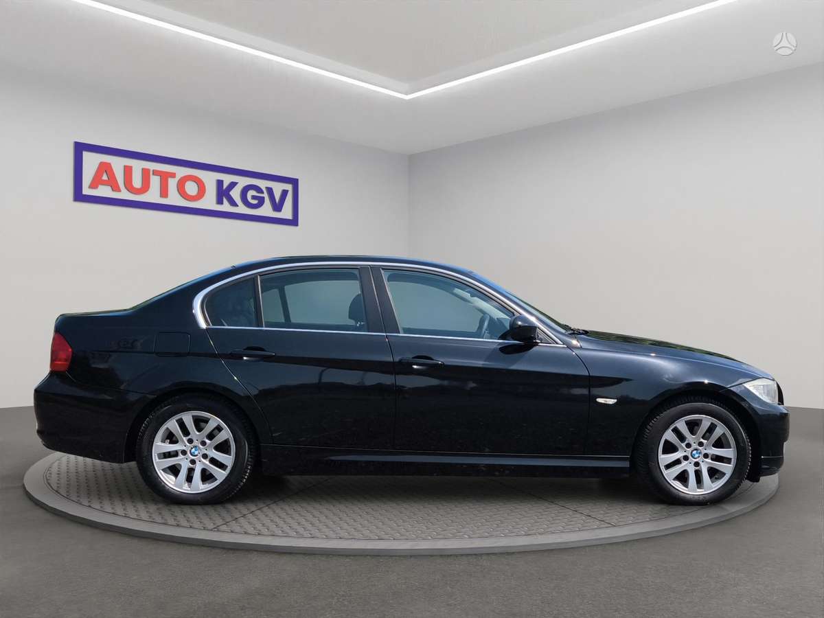 BMW 318, 2.0 l., Седан