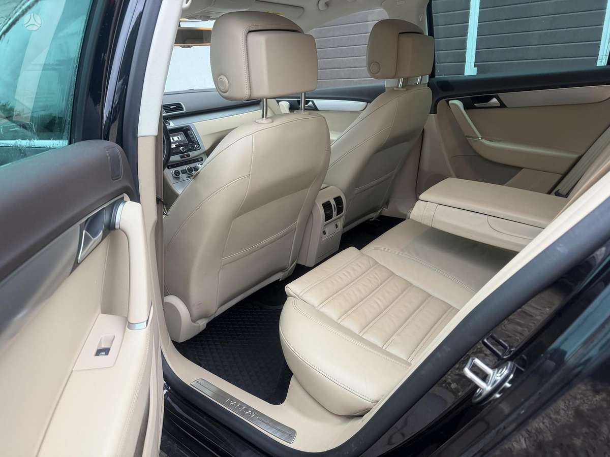 Volkswagen Passat - 7