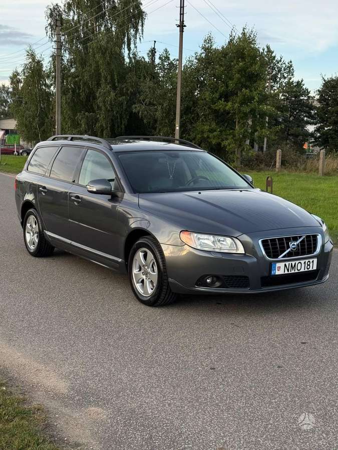 Volvo V70, 2.4 l., Хэтчбек