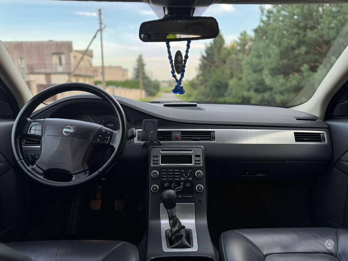Volvo V70 - 11