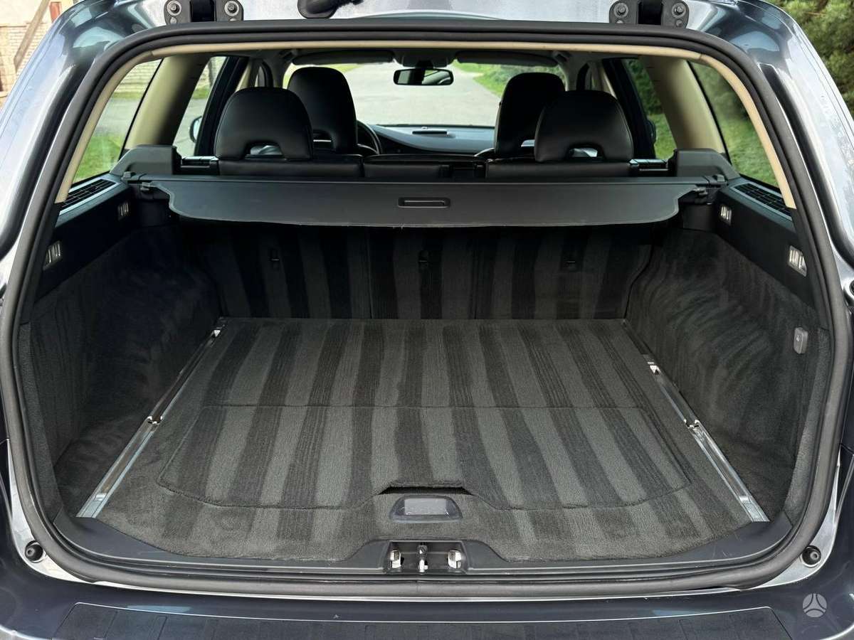 Volvo V70, 2.4 l., hatchback