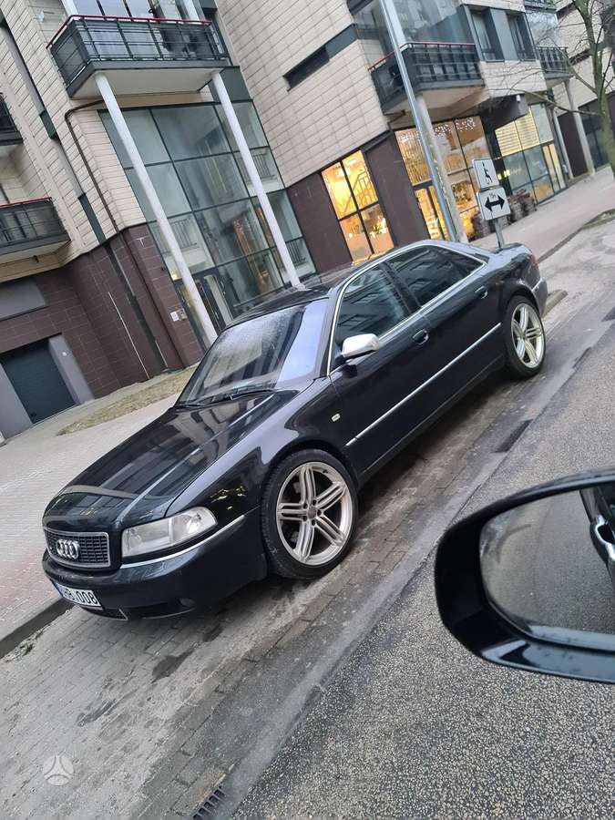 Audi S8, 4.2 l., Седан