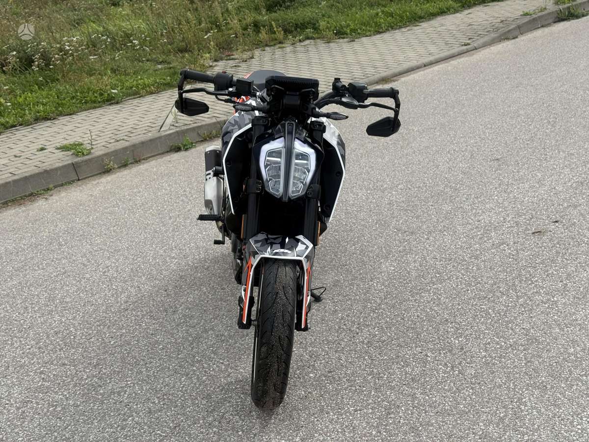 KTM Duke 125cc, street / classic