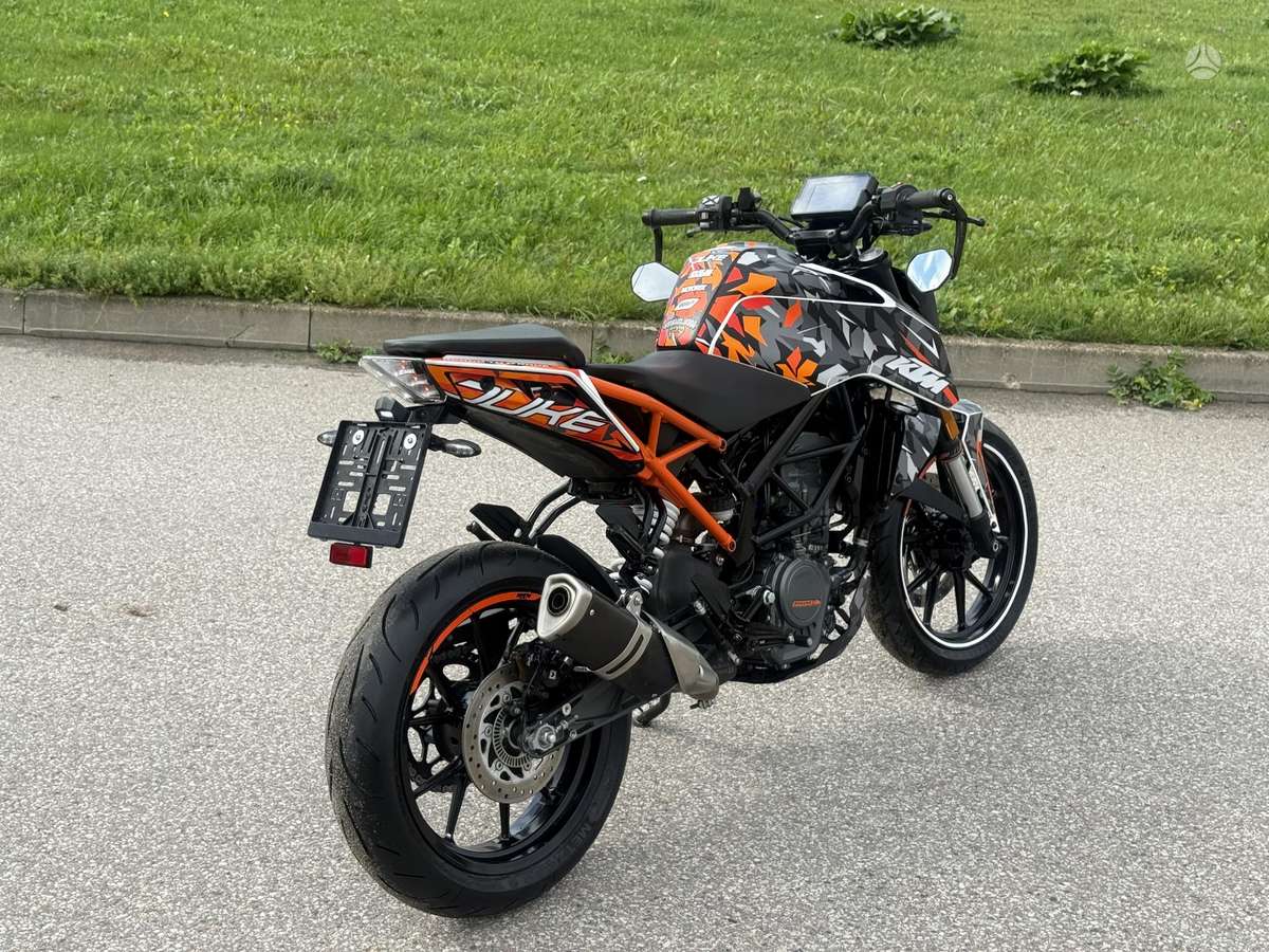 KTM Duke 125cc, street / classic