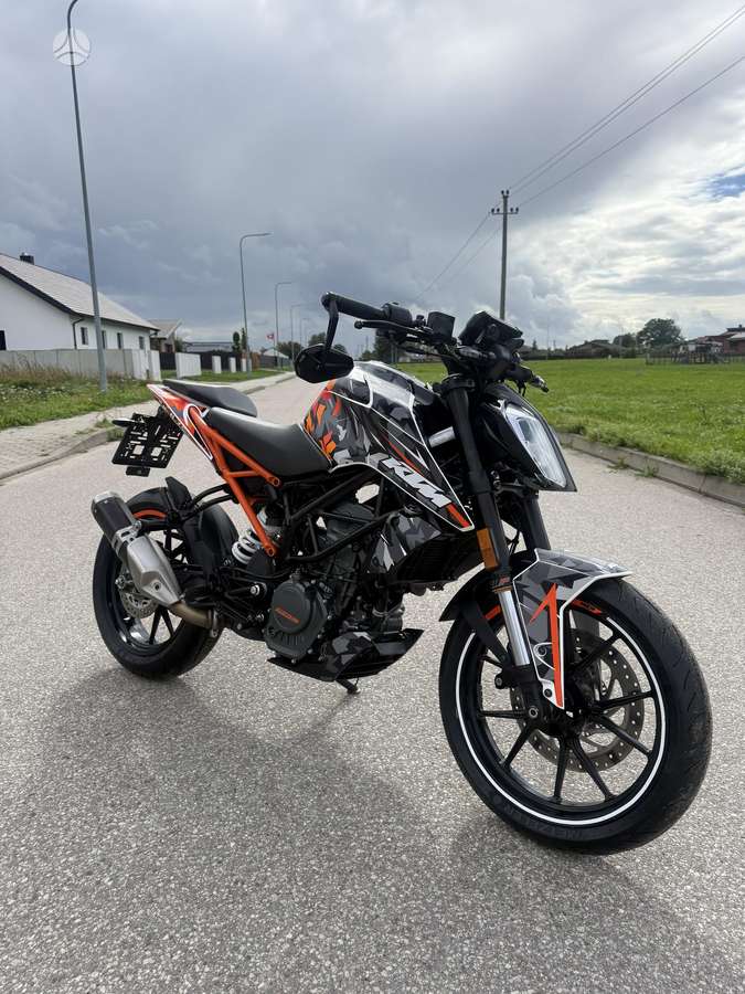 KTM Duke 125cc, street / classic
