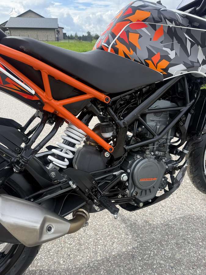 KTM Duke 125cc, street / classic