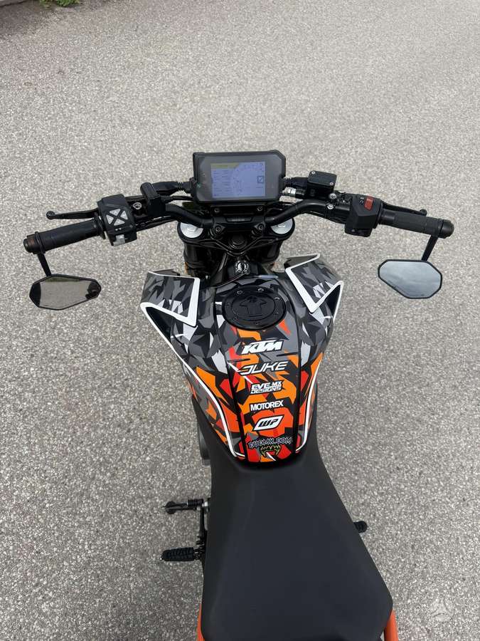 KTM Duke 125cc, street / classic