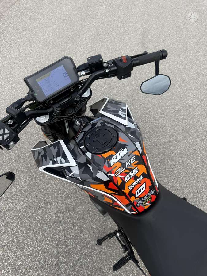 KTM Duke 125cc, street / classic