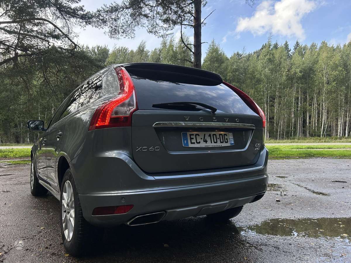 Volvo XC60 - 10