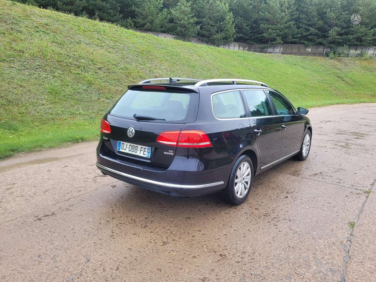 Volkswagen Passat - 3