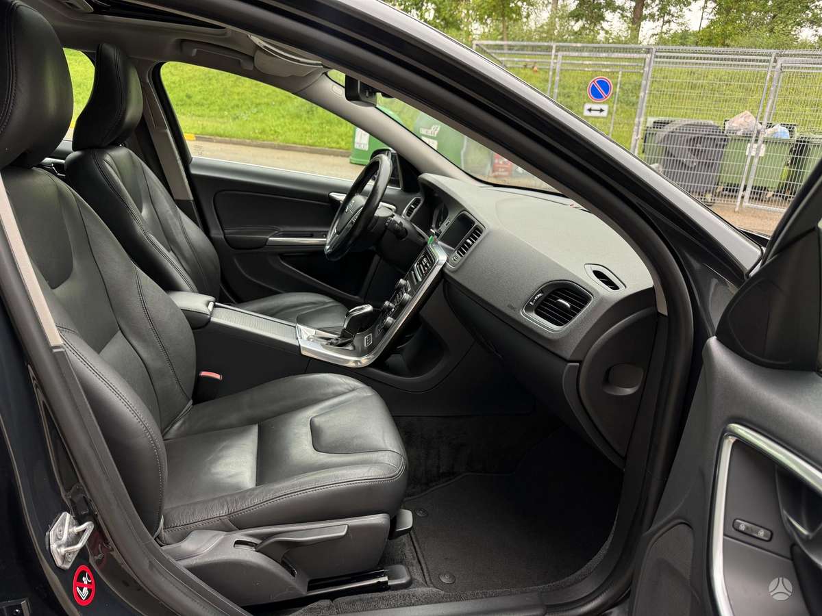 Volvo V60 - 9