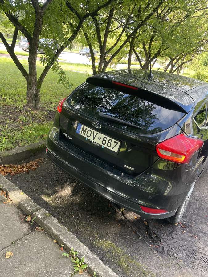 Ford Focus, 1.0 l., Хэтчбек