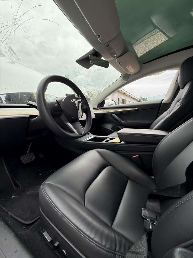 Tesla Model 3, 82 кВт·ч, Седан