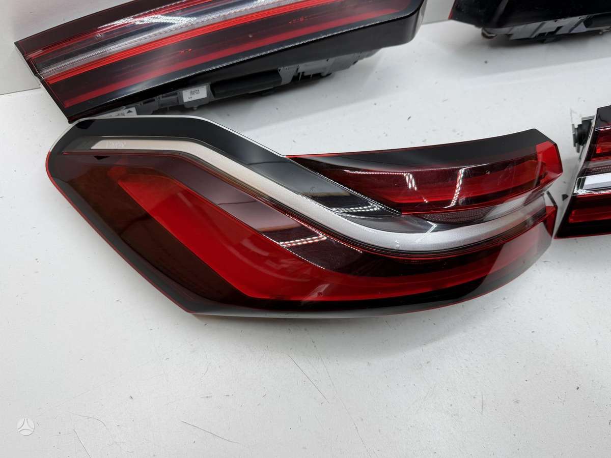 BMW 5 serija G61 stopai