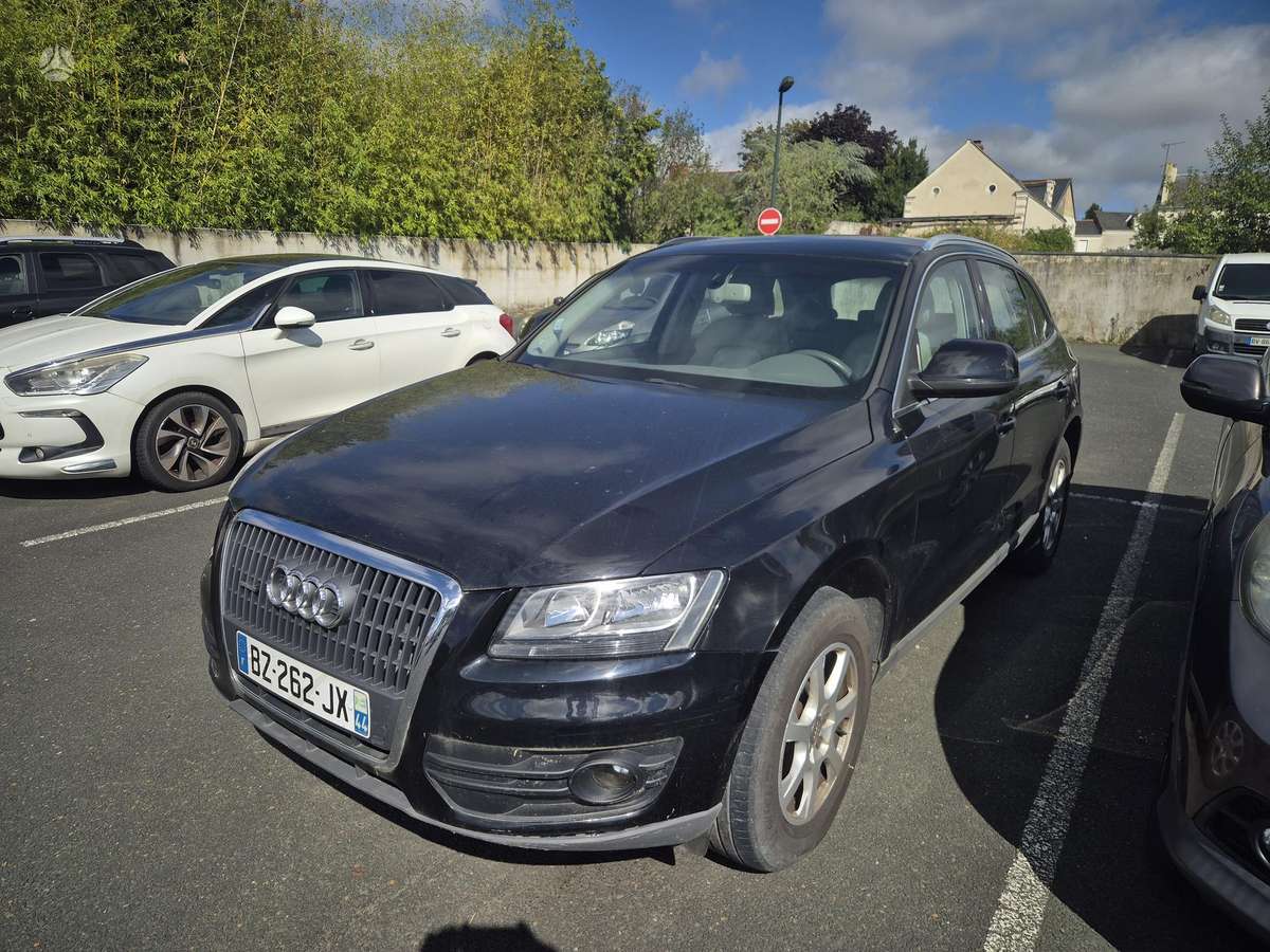 Audi Q5, 2.0 l., Внедорожник / Кроссовер