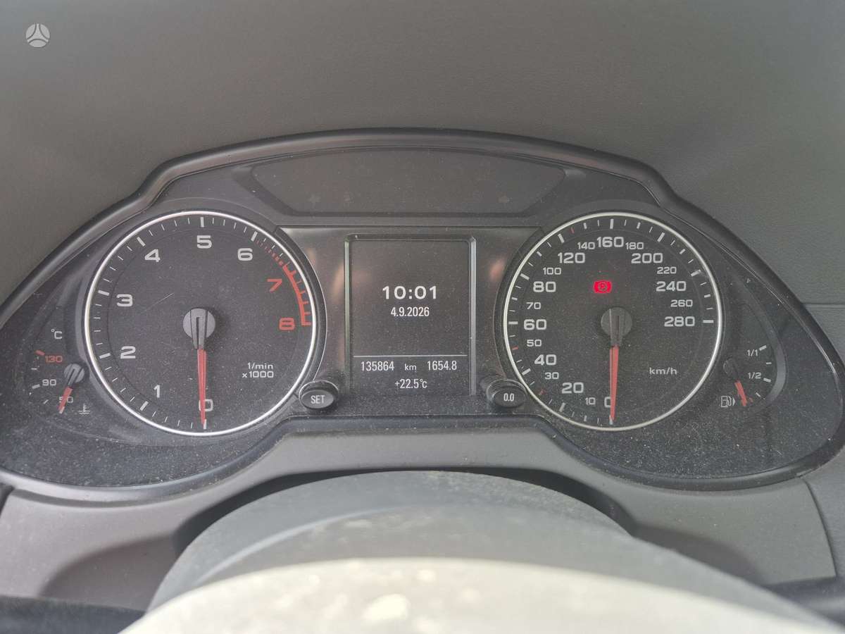 Audi Q5, 2.0 l., Внедорожник / Кроссовер