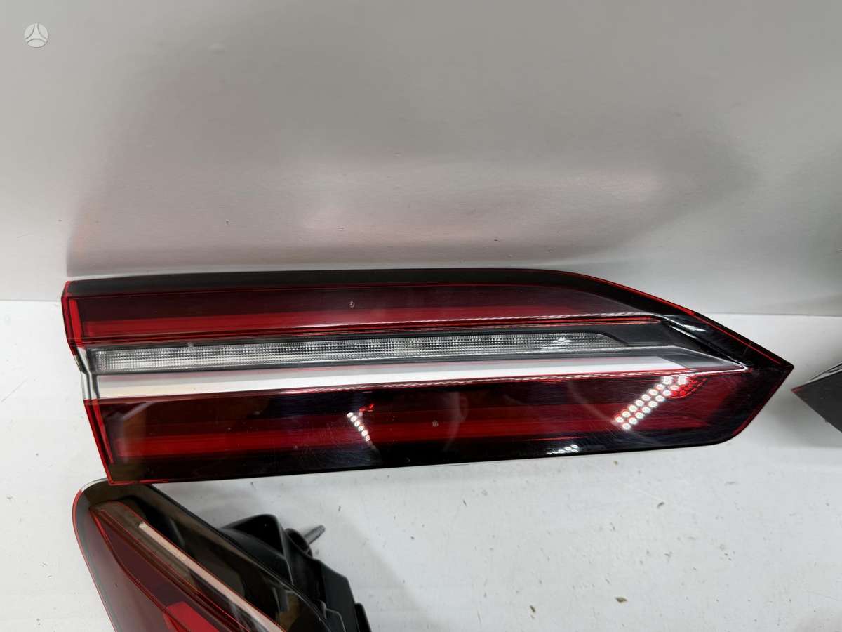 BMW 5 serija G61 stopai