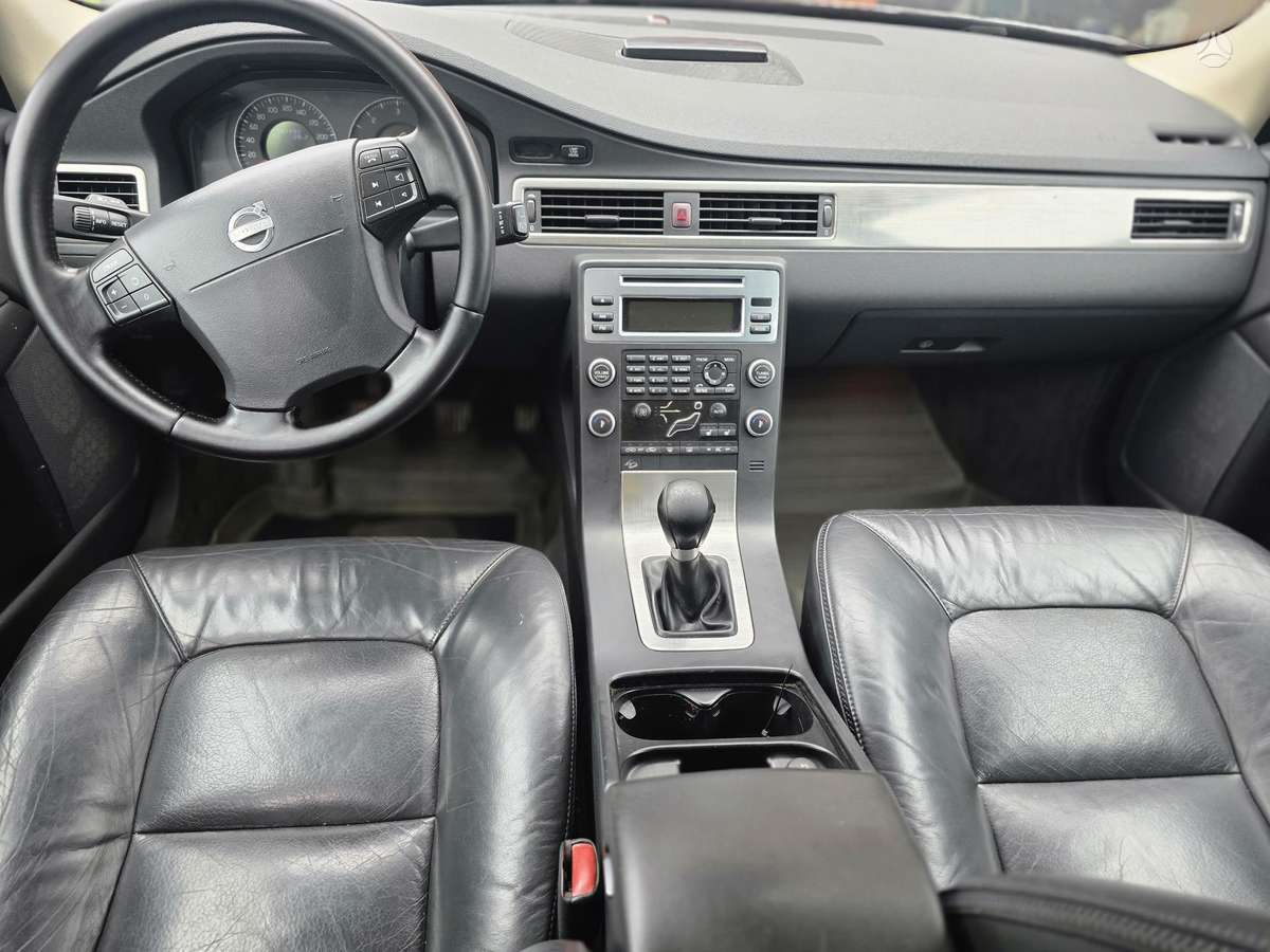 Volvo XC70, 2.4 l., Универсал