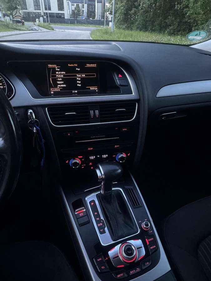 Audi A4, 3.0 l., Универсал