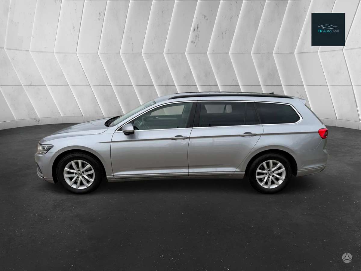 Volkswagen Passat - 8