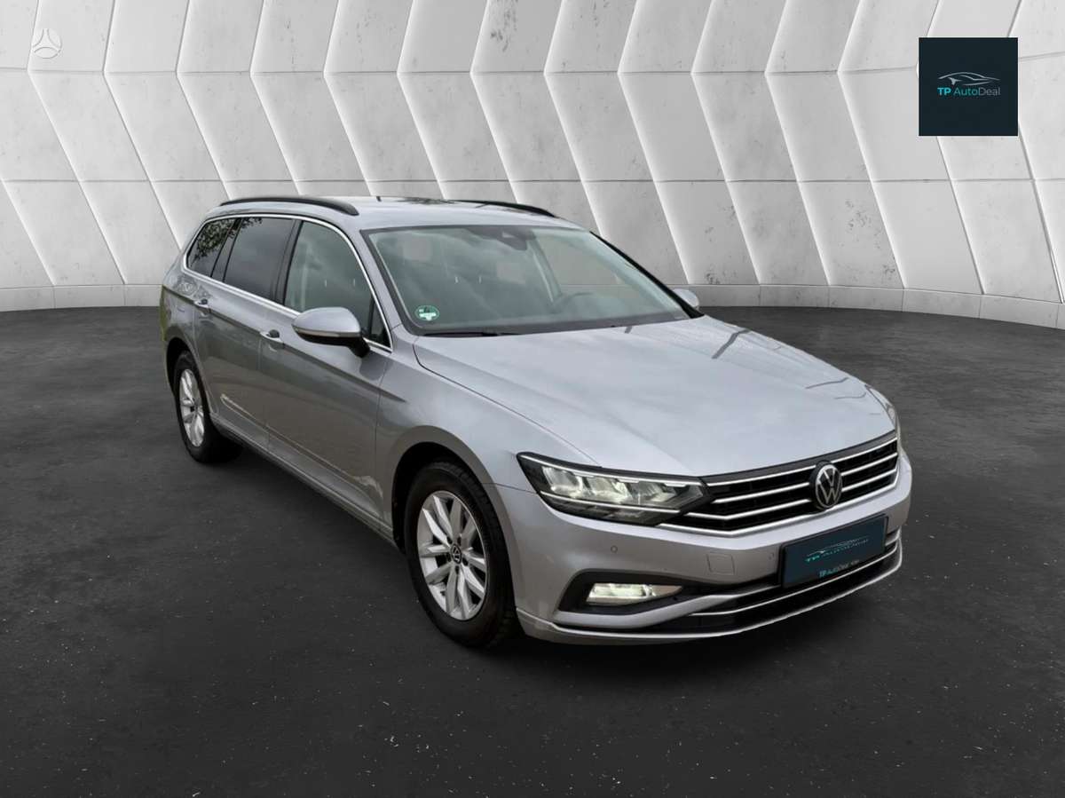 Volkswagen Passat - 2