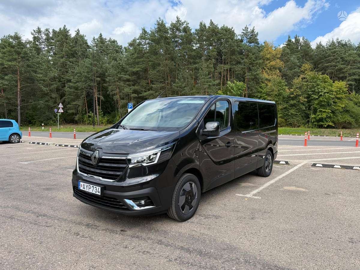 Renault Trafic, keleivinis mikroautobusas