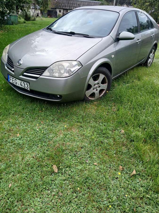 Nissan Primera, 2.2 l., hatchback