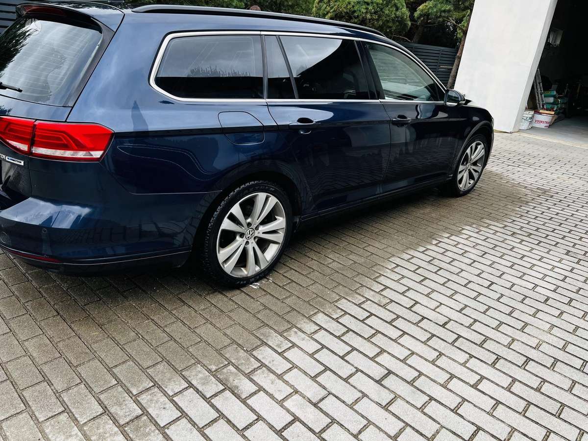 Volkswagen Passat, 2.0 l., Универсал