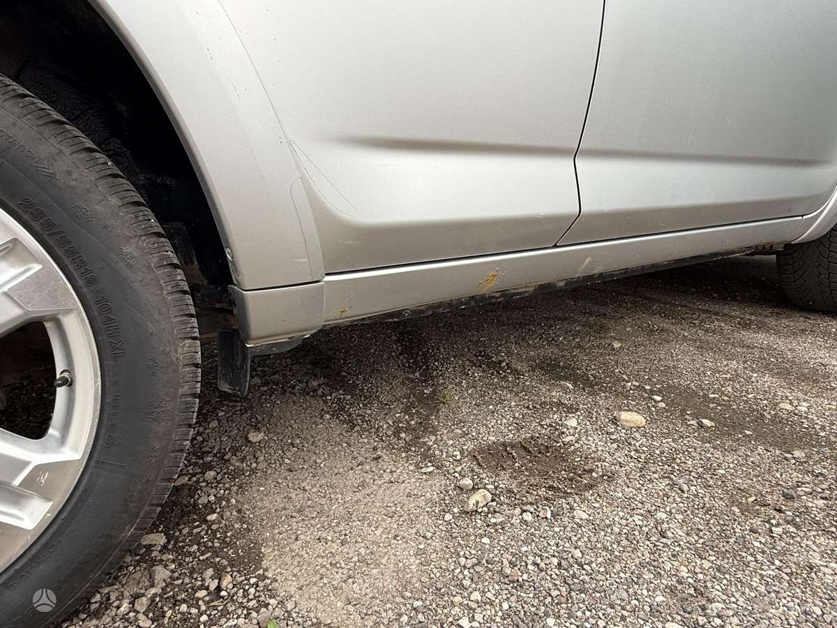 Toyota RAV4 - 3