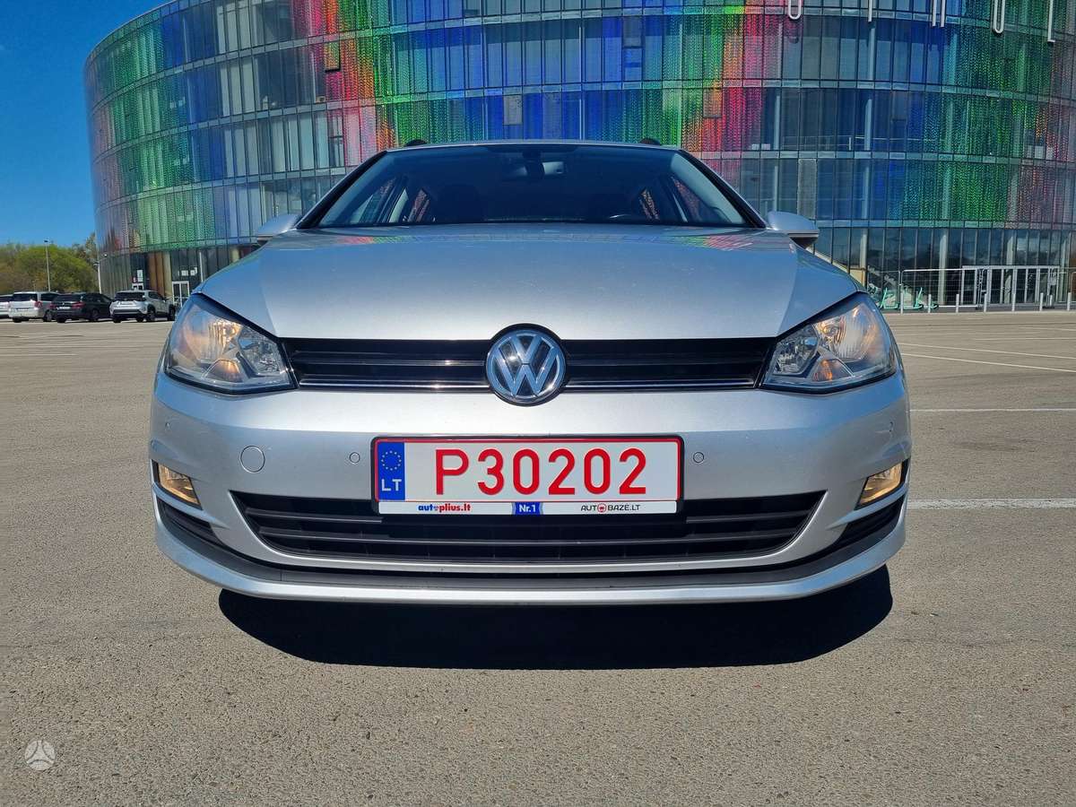 Volkswagen Golf - 7