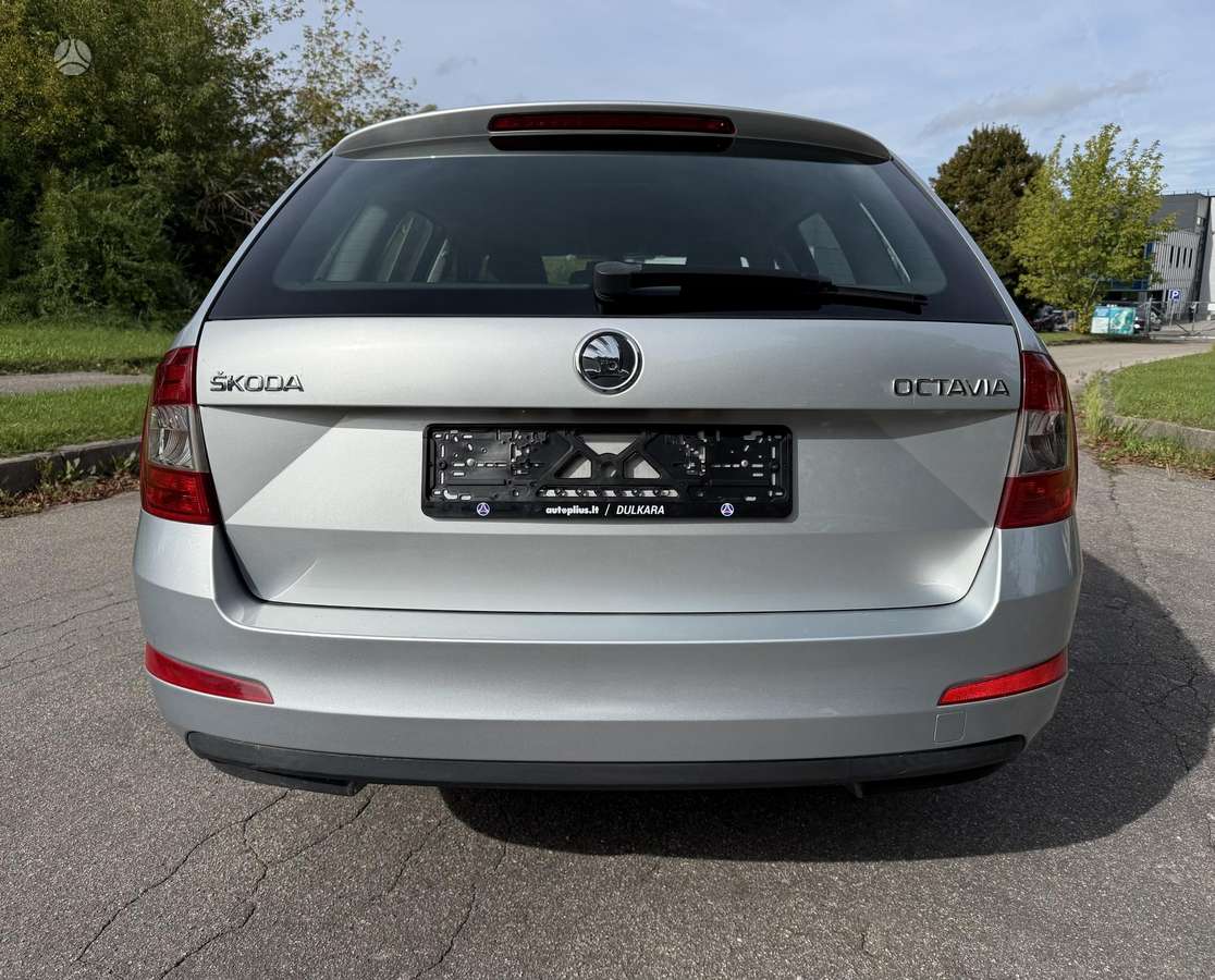 Škoda Octavia - 5