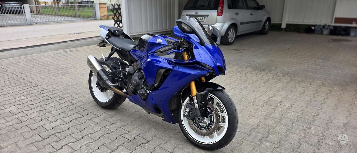 Yamaha R1 998cc, спортбайки / superbikes