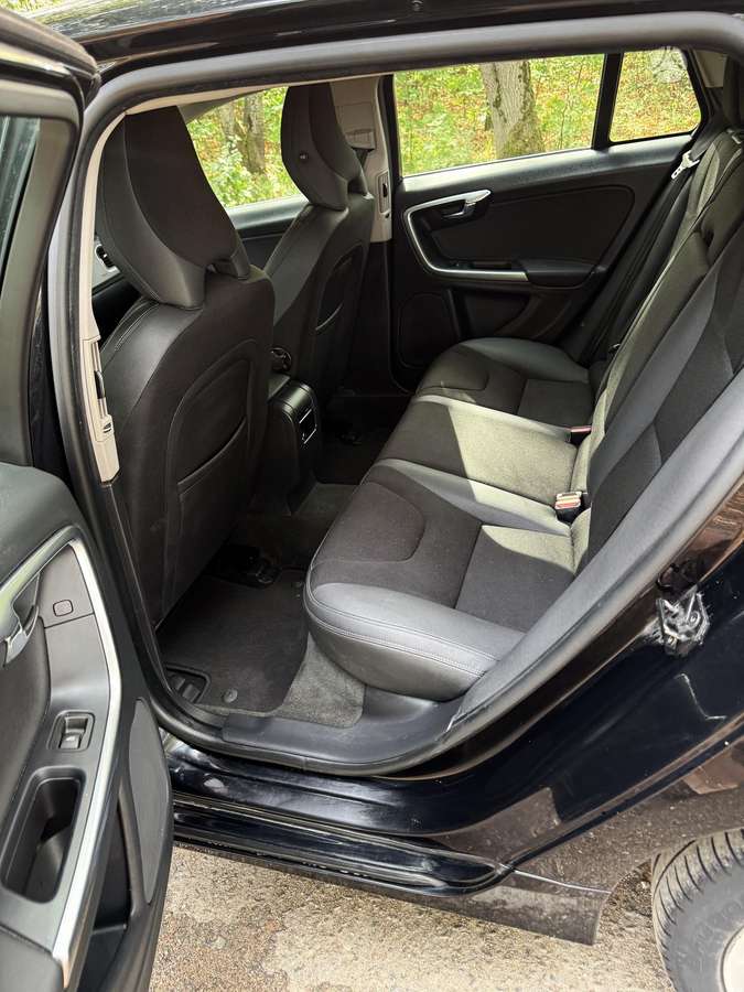 Volvo V60, 1.6 l., Универсал