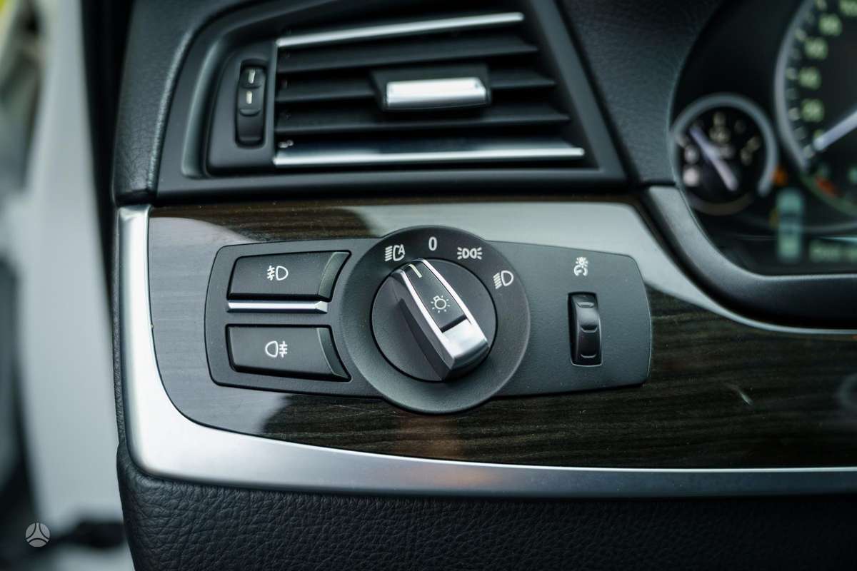 BMW 520, 2.0 l., Универсал