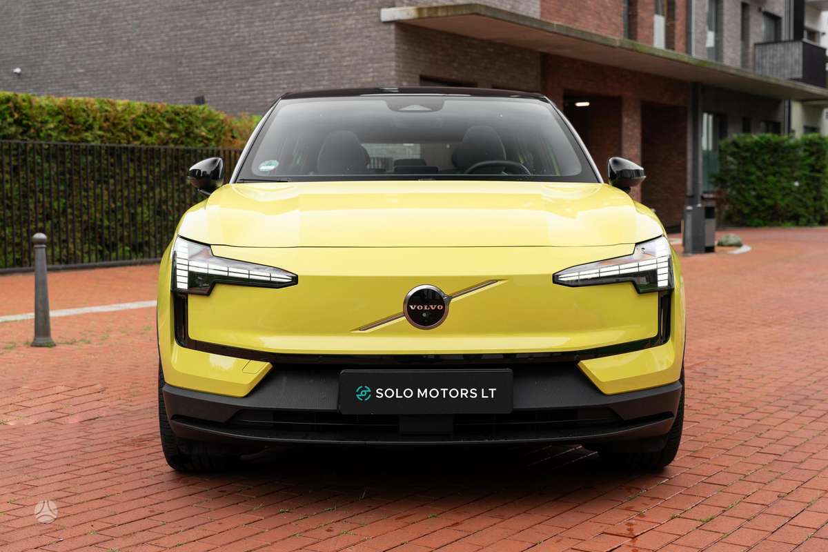Volvo EX30 - 10