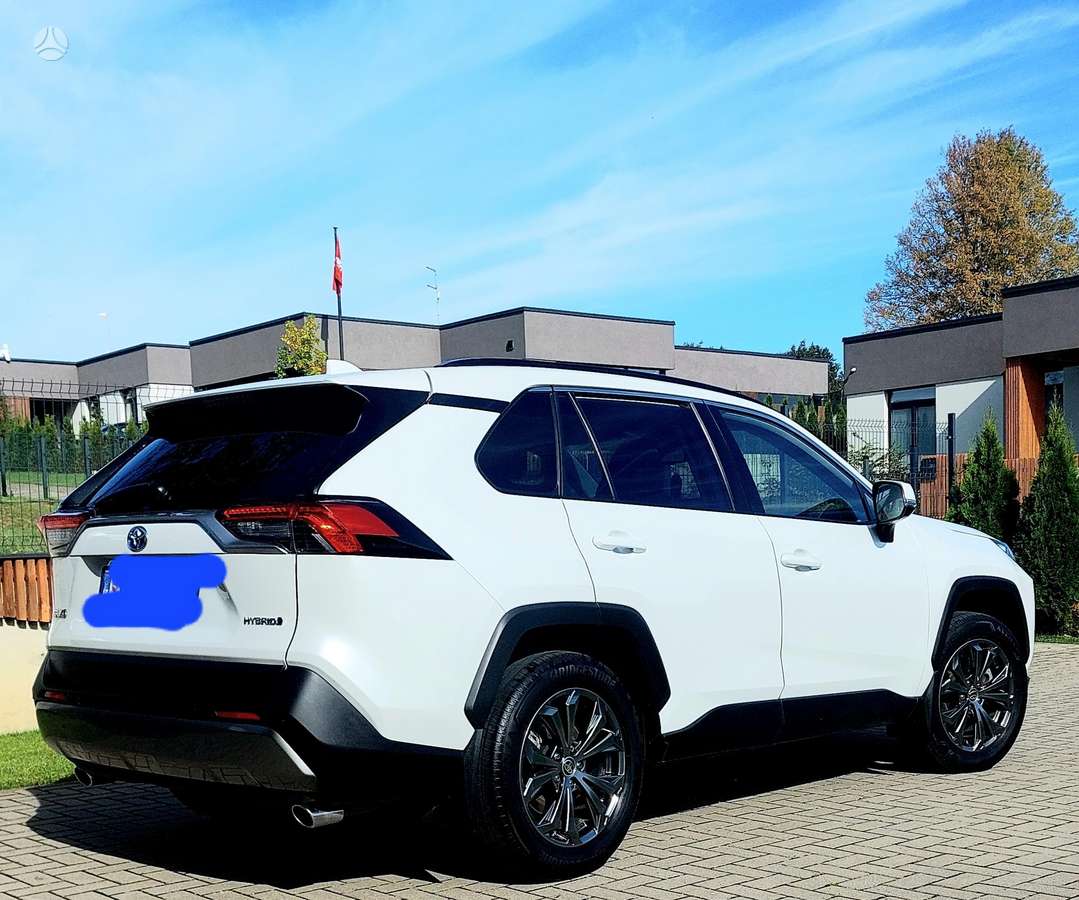 Toyota RAV4 - 2