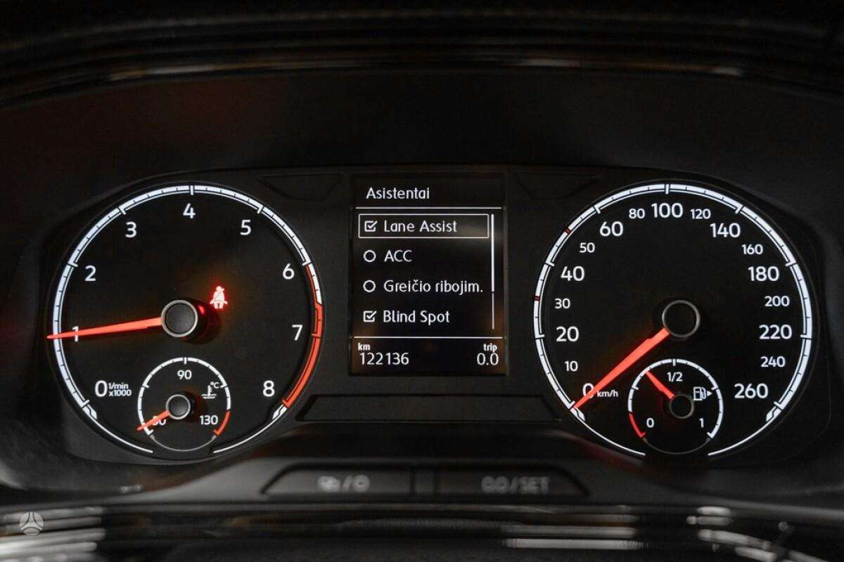 Volkswagen T-Cross - 12