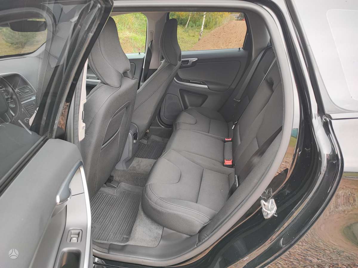Volvo XC60 - 10